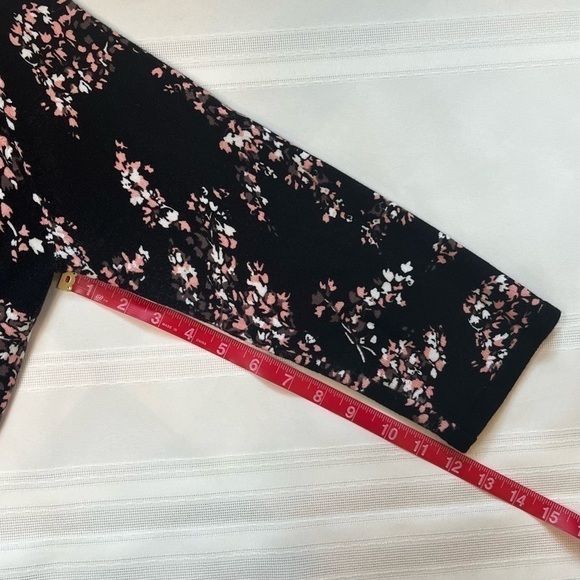 Orvis Cotton Knit 3/4‎ Sleeve Pullover Sweater Top Sz M Black Pink Floral EUC - Picture 5 of 11